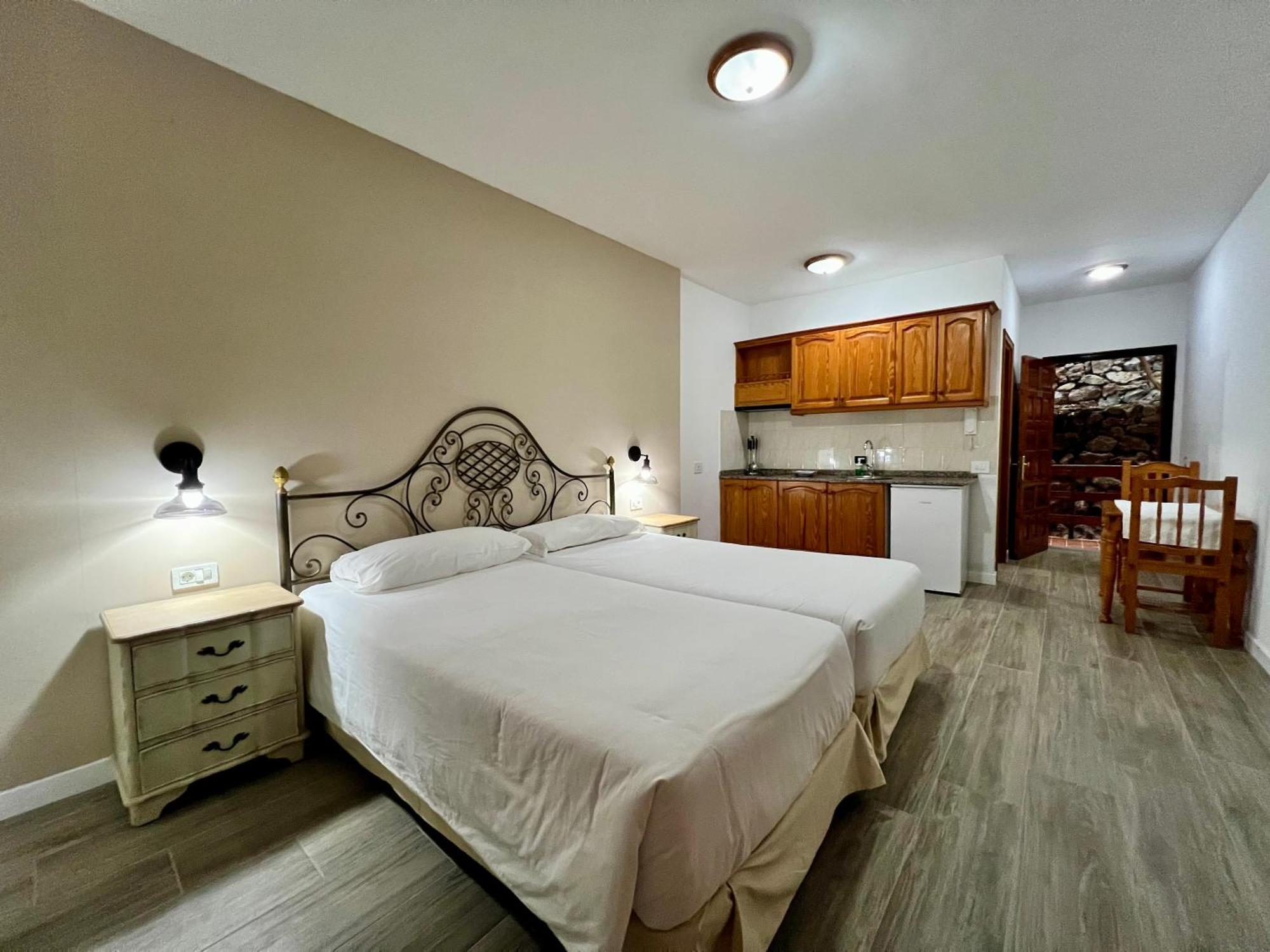 Apartamentos فرونتيرا المظهر الخارجي الصورة