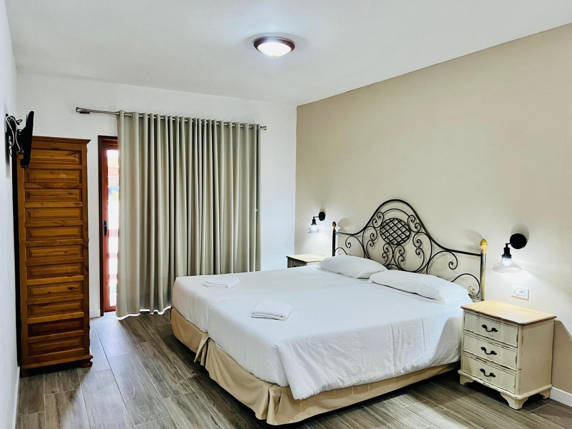 Apartamentos فرونتيرا المظهر الخارجي الصورة